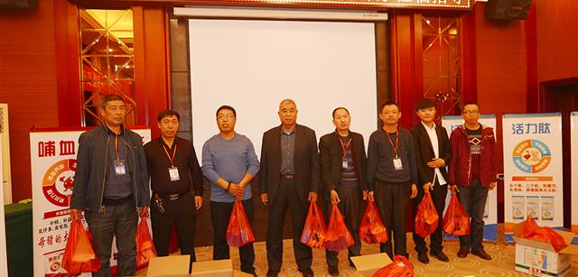 资源动保“两弹一星”打造无抗养殖第一品牌